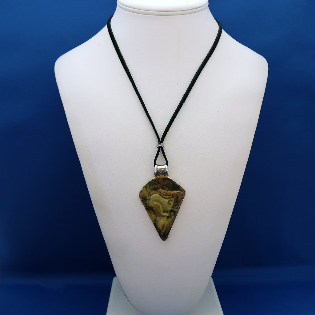 Vintage Hand-Carved Jasper Rabbit Necklace